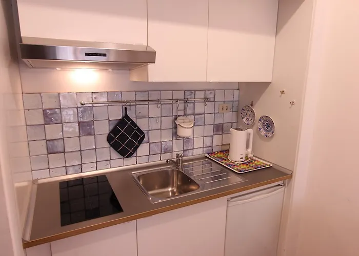 Guesthost - Sant'angelo Modern Daire Roma