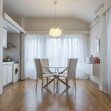 Guesthost - Sant'angelo Modern Apartament Rzym